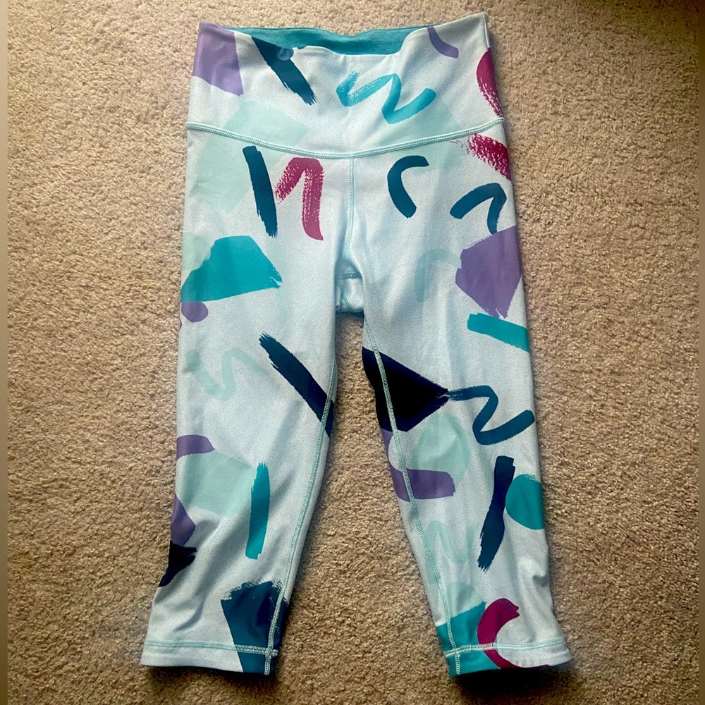 Peloton Reversible Modern HW Capri Women’s size L